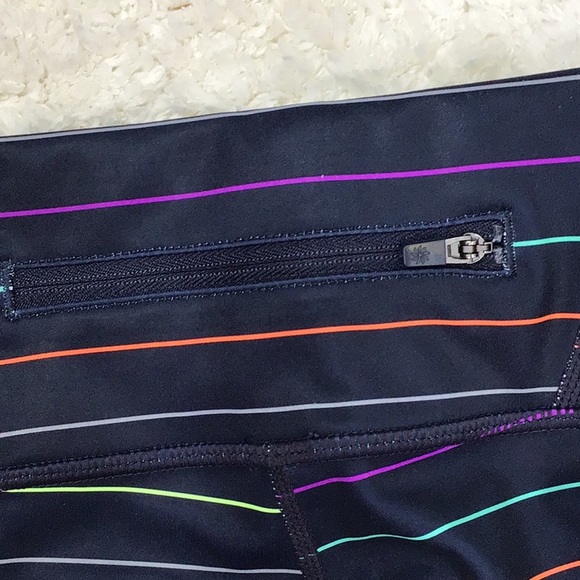 Athleta multi stripe Capri leggings S - Picture 8 of 11